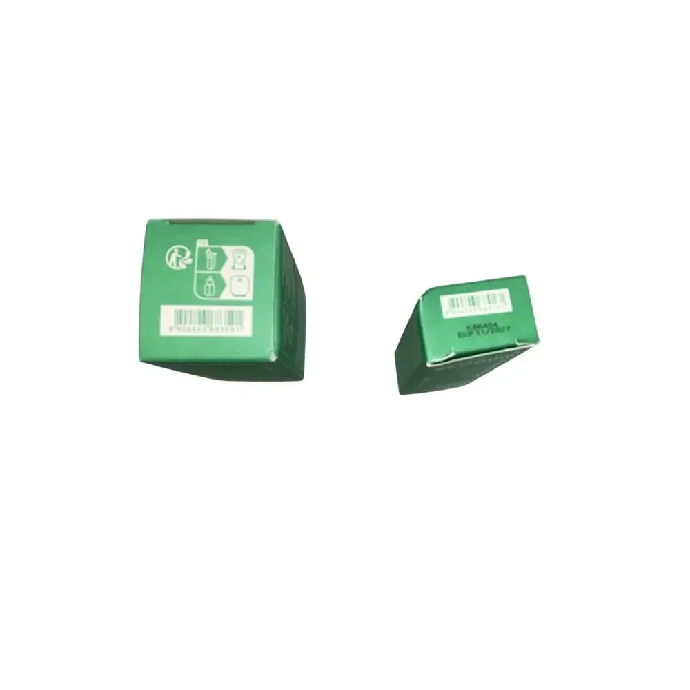 Innisfree Green Tea Lot 2: Facial Serum & Eye Roll-on